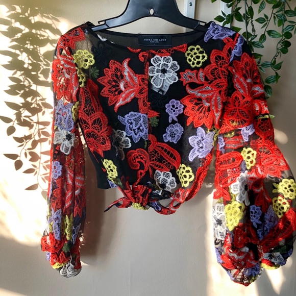 Nasty Gal Tops - Akira Chicago Black Label Floral Crop Top